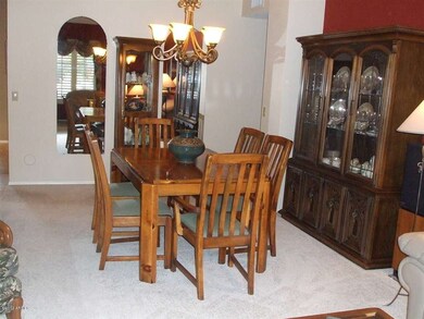 1008 E Secretariat Dr, Tempe, AZ 85284 - photo 4