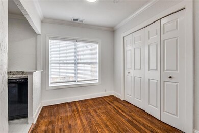 5719 Live Oak St unit D, Dallas, TX 75206 - photo 4