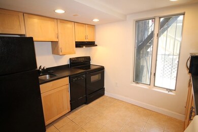 3 Gloucester St unit 2, Boston, MA 02115 - photo 2