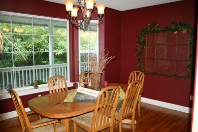 SPACIOUS DINING ROOM