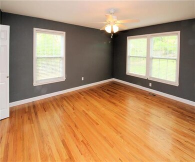 6426 Ballentine St, Shawnee, KS 66203 - photo 3