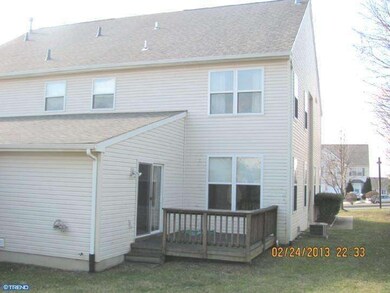 929 Heritage Dr, Norristown, PA 19403 - photo 5