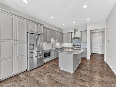 10062 Belvedere Cir, Lone Tree, CO 80124 - photo 4