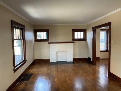 556 Spruce Ave, Sharon, PA 16146 - photo 2