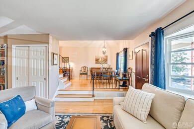 BRIGHT AND SUNNY LIVING ROOM AND DINING ROOM