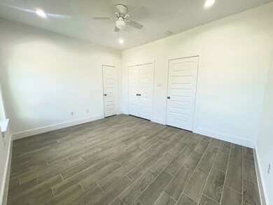 997 Marjorie St, Houston, TX 77088 - photo 5