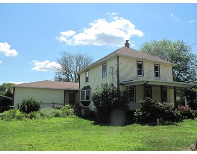 149 Pleasant St, South Grafton, MA 01560 - photo 2