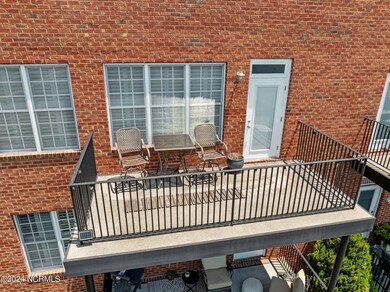 Private top floor balcony