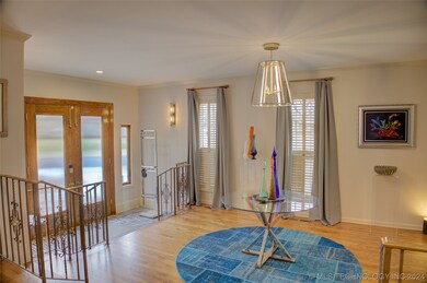 This home has so much natural light. Beautiful dou