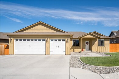 2365 Talon St NE, East Wenatchee, WA 98802 - photo 2