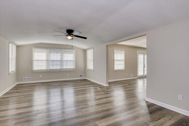 747 Blanchard Rd, Evans, GA 30809 - photo 5