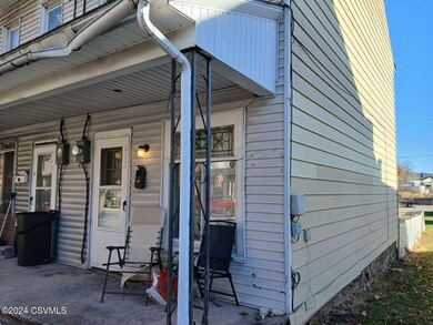 613 N 2nd St, Shamokin, PA 17872 - photo 4
