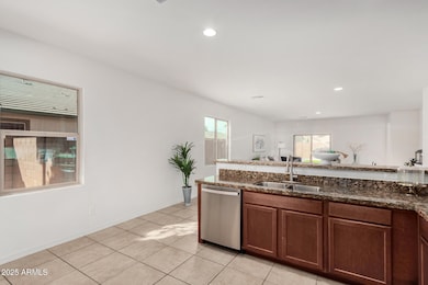 25424 W Carson Dr, Buckeye, AZ 85326 - photo 7