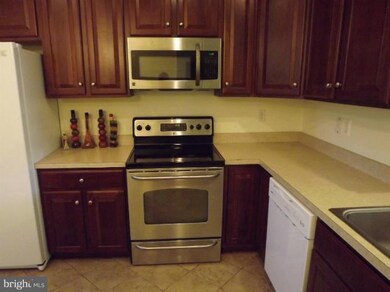 153 Riparian Ln unit 153, Ranson, WV 25438 - photo 5