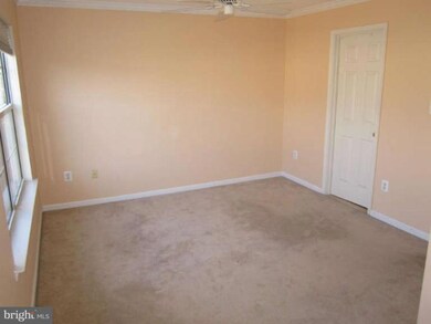 20200 Brookview Square, Ashburn, VA 20147 - photo 6