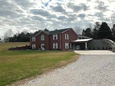 1016 Lecta Salem Rd, Glasgow, KY 42141 - photo 2