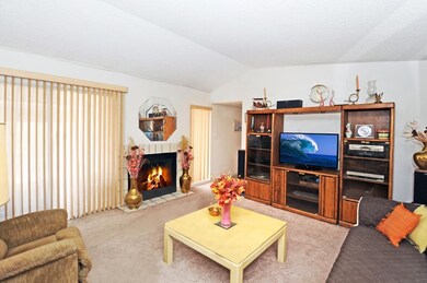 3160 E Clarendon Family Room