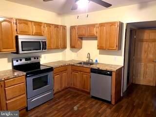 24 Clay St, Tamaqua, PA 18252 - photo 6