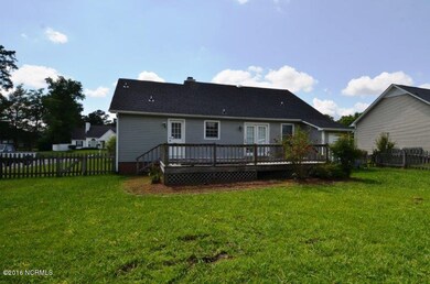 2417 Wedgewood Cir, Winterville, NC 28590 - photo 3