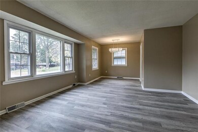 1003 NW Range St, Blue Springs, MO 64015 - photo 4