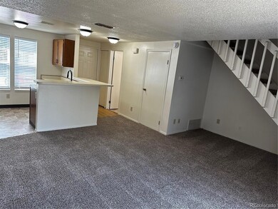 1505 S Ouray Cir unit B, Aurora, CO 80017 - photo 7