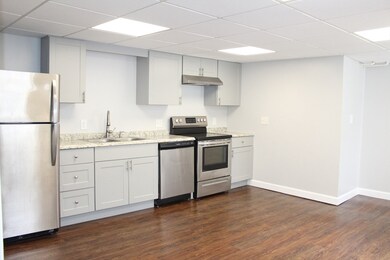 261 Pulaski Blvd unit B, Bellingham, MA 02019 - photo 4