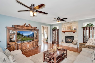 23933 S Roberts St, Manhattan, IL 60442 - photo 3