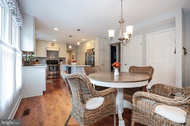 11631 Quail Ridge Ct, Reston, VA 20194 - photo 2