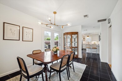 6319 Lindyann Ln, Houston, TX 77008 - photo 5