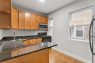 7322 N Damen Ave unit 3, Chicago, IL 60645 - photo 5