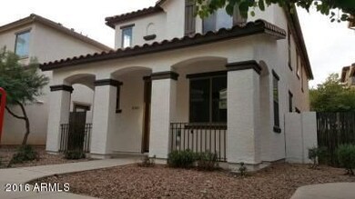 Front of house picture 6