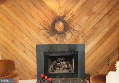 7002 Sheldon Ln, Sykesville, MD 21784 - photo 7