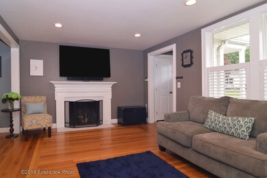 99 Mount View Dr, Cranston, RI 02920 - photo 4