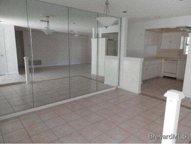 Dining - Family Room