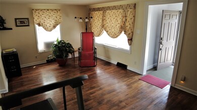 413 E Chestnut St, New Carlisle, IN 46552 - photo 3