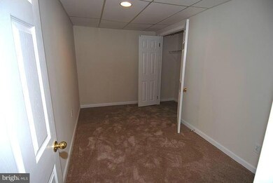 4922 Fable St, Capitol Heights, MD 20743 - photo 5