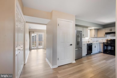 4921 Bonniewood Dr, Shady Side, MD 20764 - photo 5