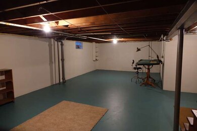 713 S Sumac Ave, Waukegan, IL 60085 - photo 3