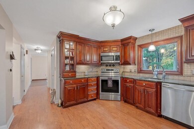 48 Valleyview Rd, Leominster, MA 01453 - photo 4