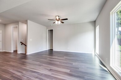 2207 Crestview Place, Raymore, MO 64083 - photo 7