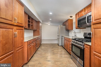 264 Westwood Dr, York, PA 17404 - photo 6