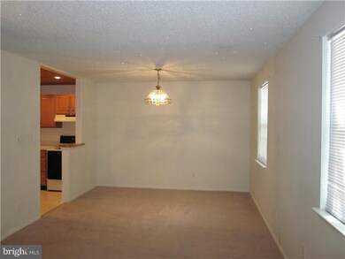 8 Carter Braxton Bldg unit 8, Blackwood, NJ 08012 - photo 7