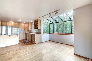 3993 E Grapeview Loop Rd, Grapeview, WA 98546 - photo 5