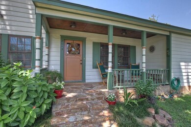 2043 Arlington St, Houston, TX 77008 - photo 4