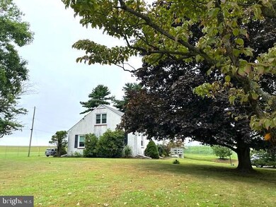 355 Rockdale Dr, Coatesville, PA 19320 - photo 5