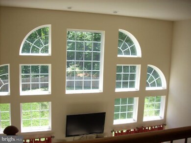 7219 Autumn Blaze Ct, Clinton, MD 20735 - photo 6