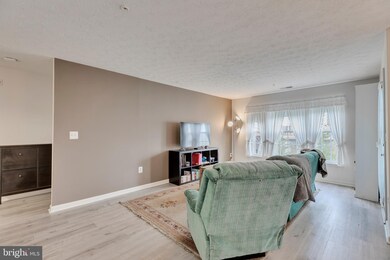 19 Brook Farm Ct unit G, Perry Hall, MD 21128 - photo 2