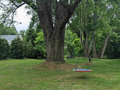 108 Charles Bancroft Hwy, Litchfield, NH 03052 - photo 5