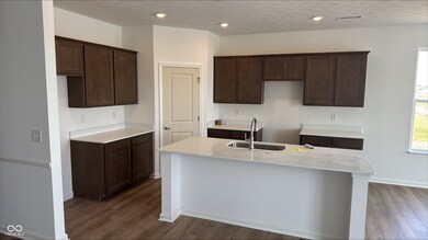 1299 Pegasus Dr, Franklin, IN 46131 - photo 2