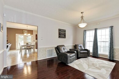 2418 Hightee Ct, Crofton, MD 21114 - photo 2